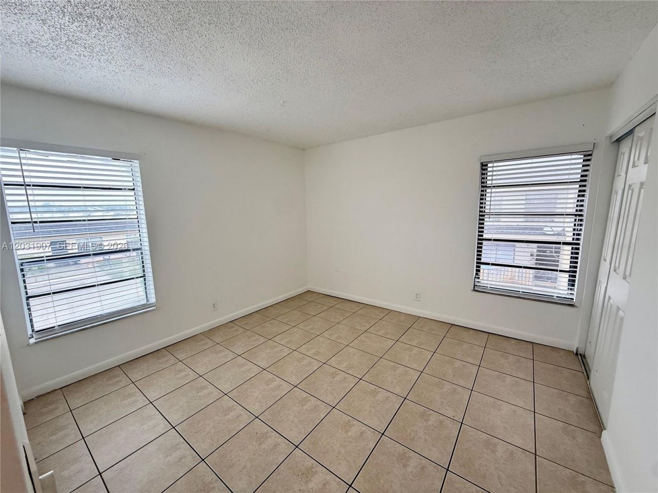 2410 NW 52nd Ave, Unit 2410, Lauderhill, FL 33313 Photo