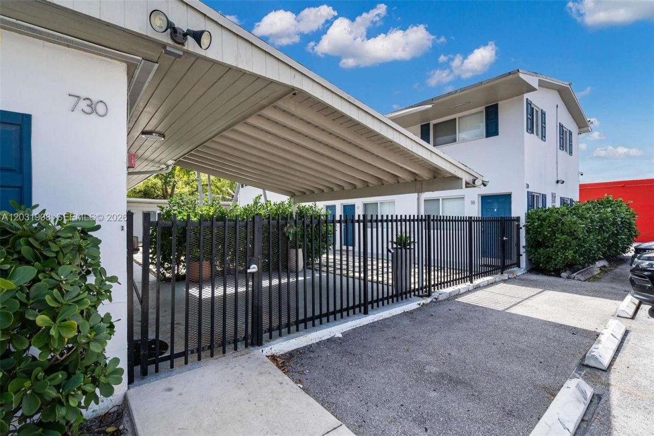 730 NE 128th St , Unit 7, North Miami, FL 33161 Photo