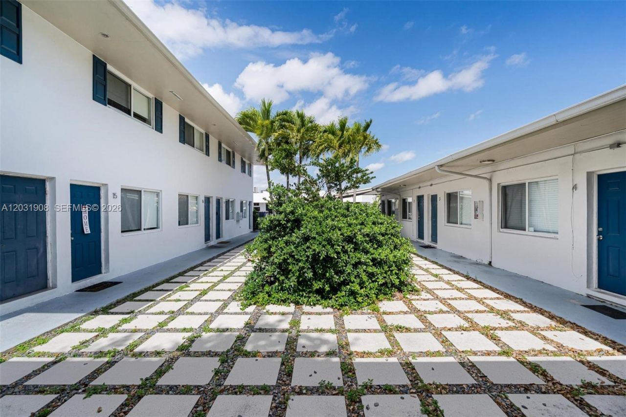 730 NE 128th St , Unit 7, North Miami, FL 33161 Photo