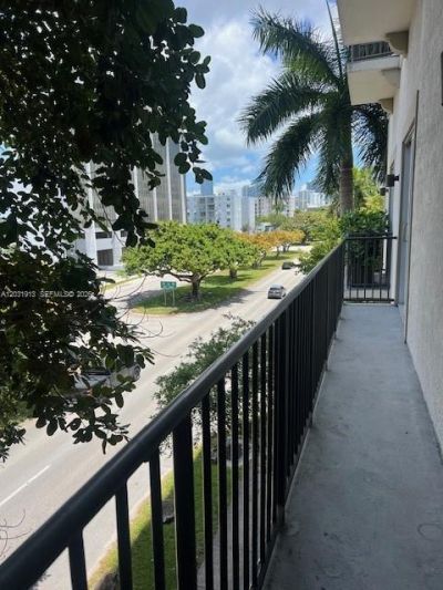 2701 SW 3rd Ave , Unit 302, Miami, FL 33129 Photo