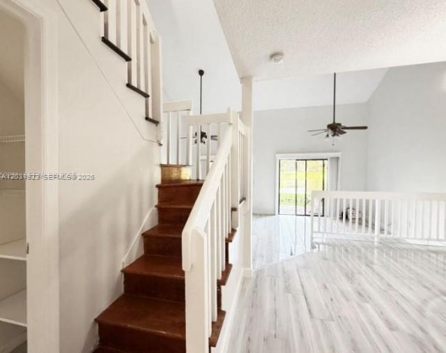 4182 S Pine Island Rd, Davie, FL 33328 Photo