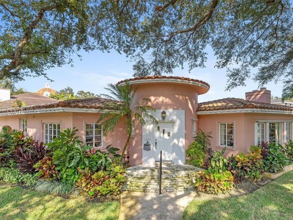 1247 Anastasia Ave , Coral Gables, FL 33134