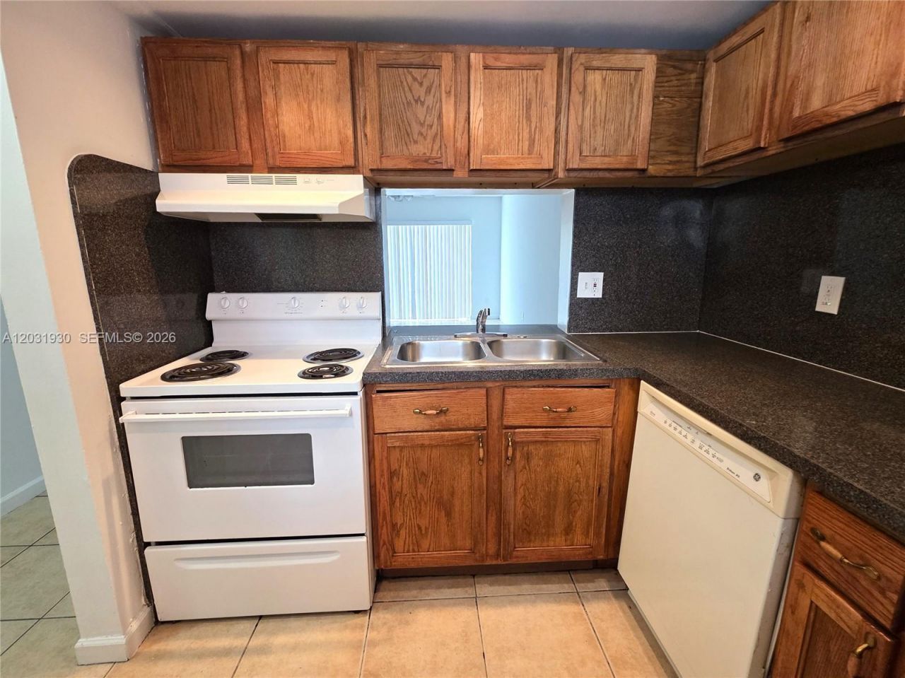 2800 NW 56th Ave , Unit E303, Lauderhill, FL 33313 Photo