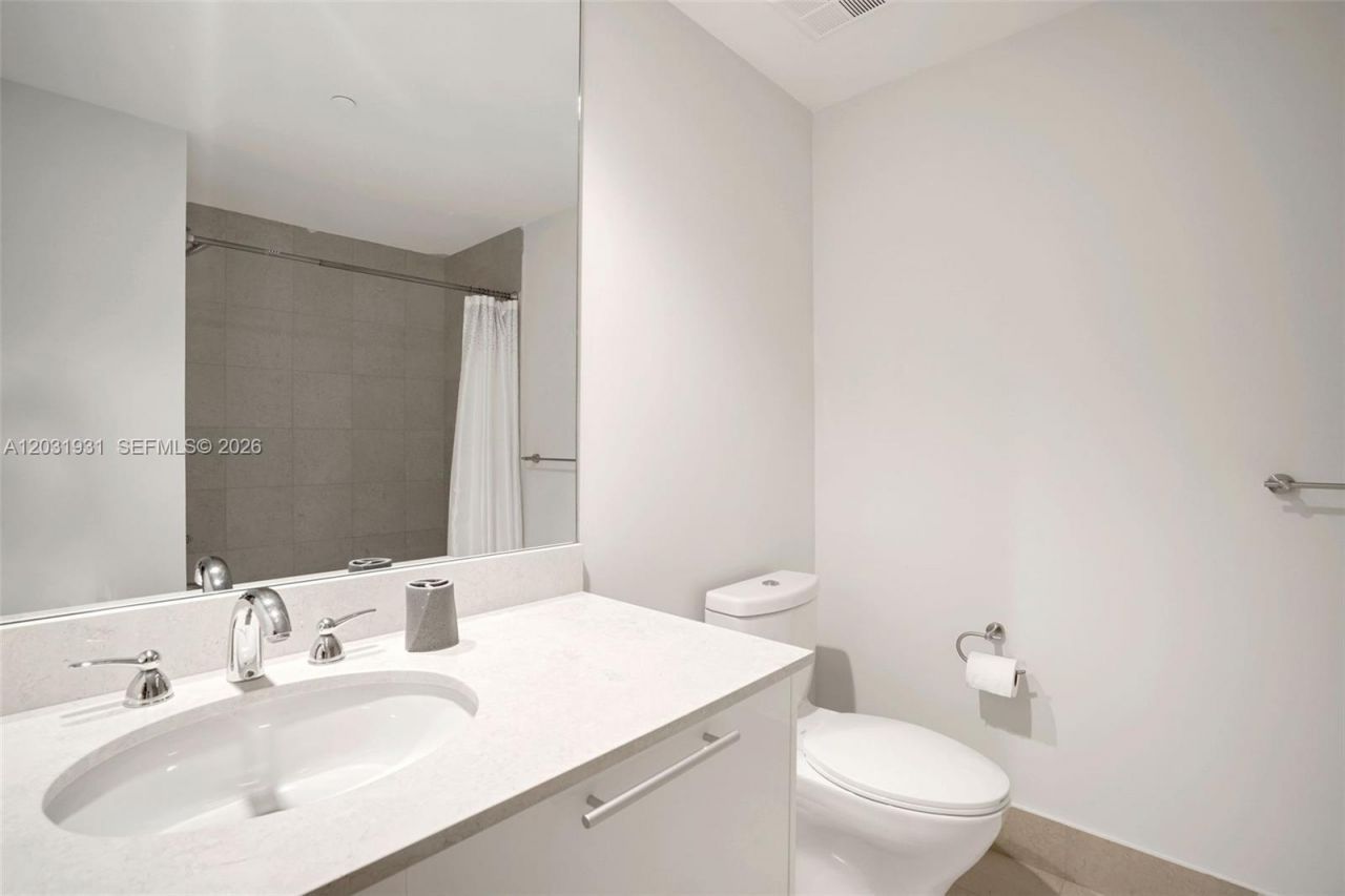2711 S Ocean Dr , Unit 2803, Hollywood, FL 33019 Photo