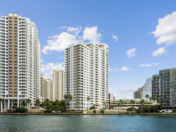 701 Brickell Key Blvd , Unit 1106, Miami, FL 33131