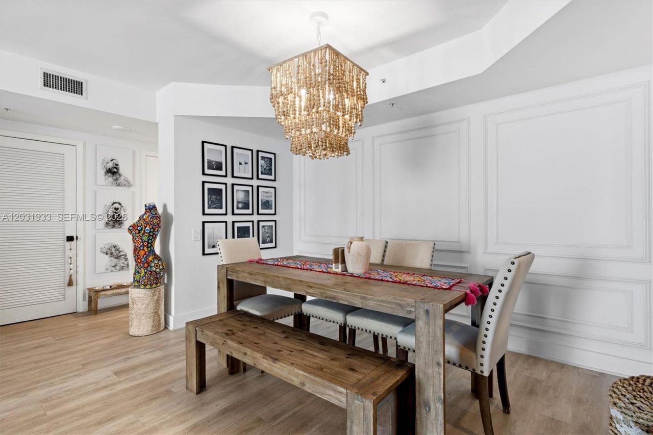 701 Brickell Key Blvd , Unit 1106, Miami, FL 33131 Photo