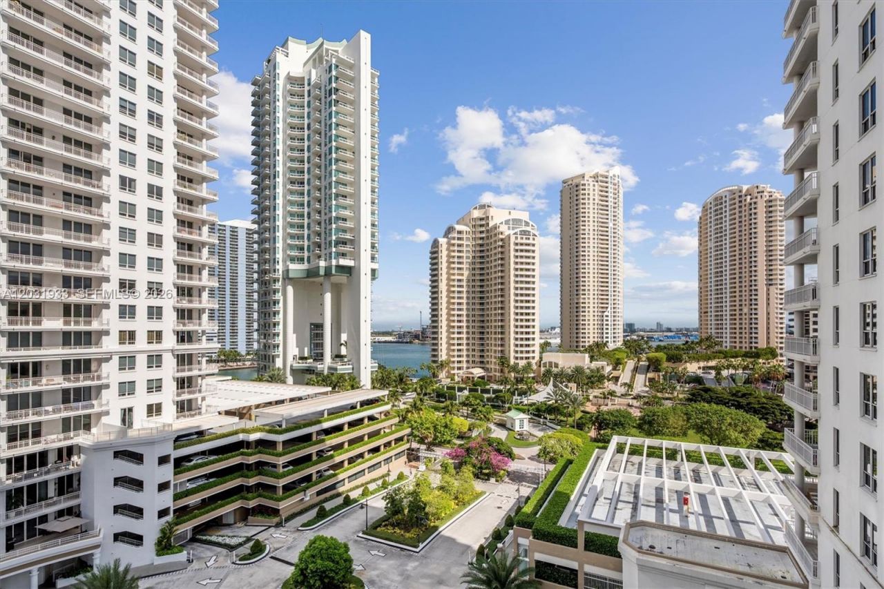 701 Brickell Key Blvd , Unit 1106, Miami, FL 33131 Photo
