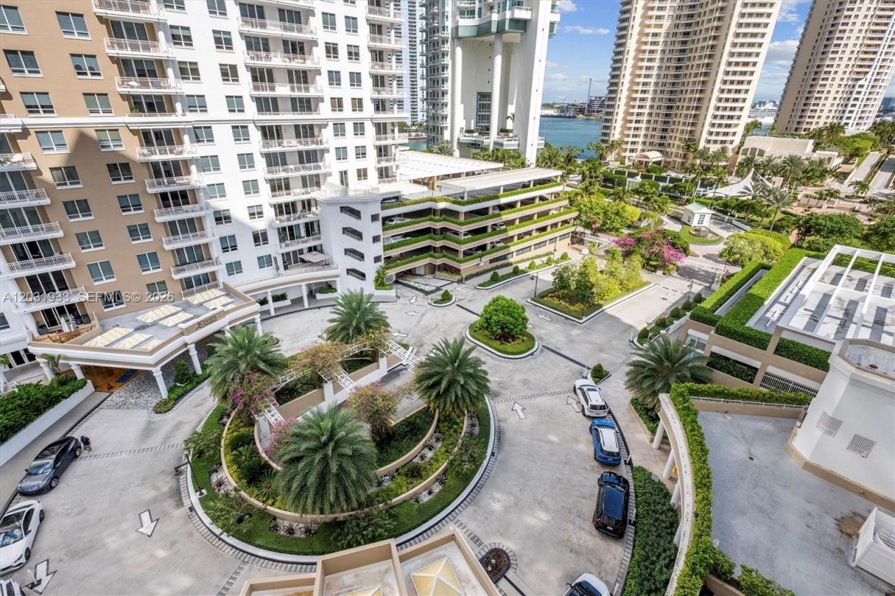 701 Brickell Key Blvd , Unit 1106, Miami, FL 33131 Photo