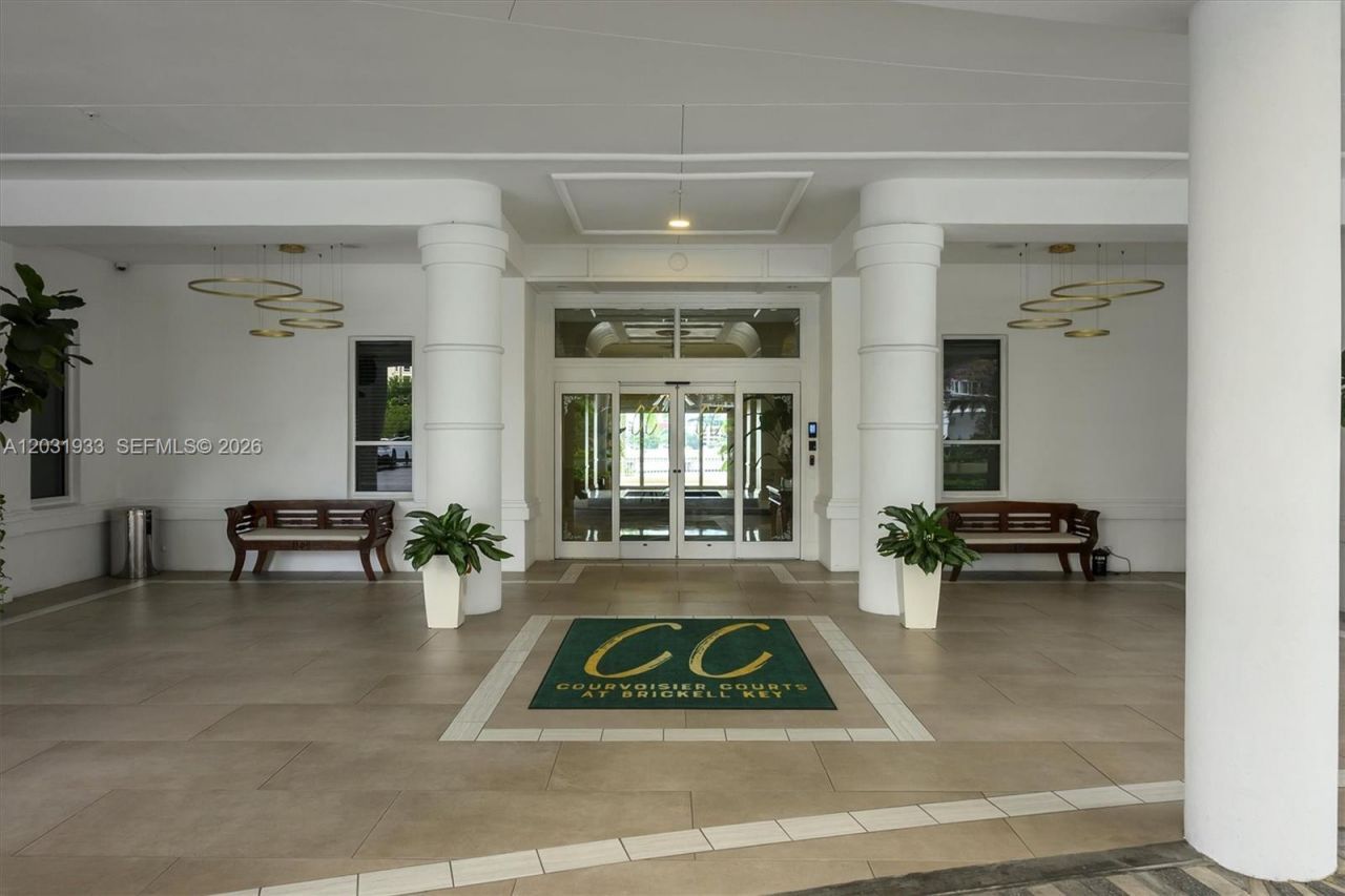 701 Brickell Key Blvd , Unit 1106, Miami, FL 33131 Photo