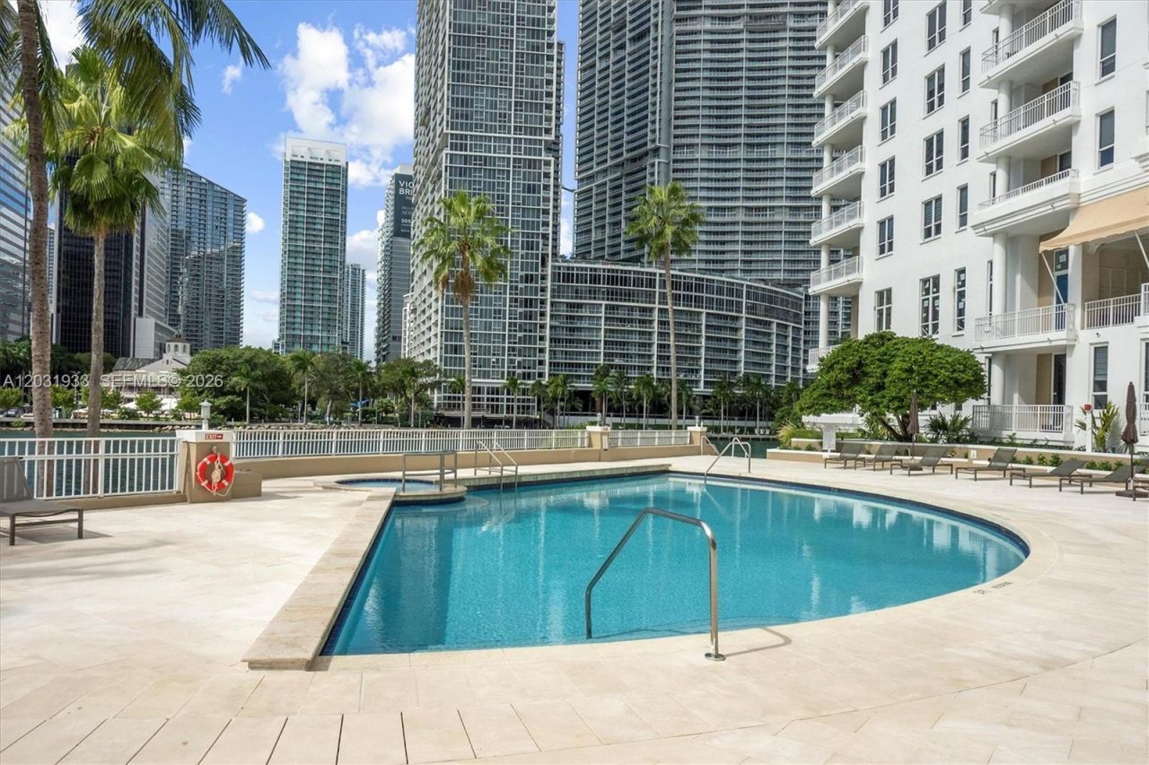 701 Brickell Key Blvd , Unit 1106, Miami, FL 33131 Photo