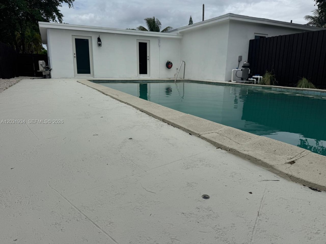 15615 NE 5th Ct , Unit A, Miami, FL 33162 Photo