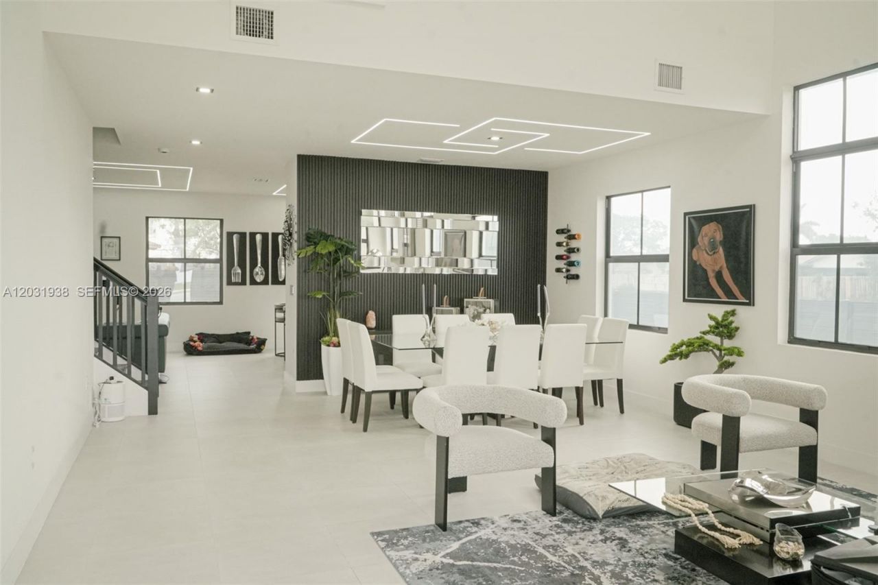 14405 SW 13th Ter , Miami, FL 33184 Photo