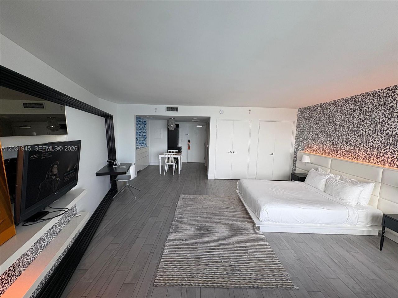 1100 West Ave , Unit 418, Miami Beach, FL 33139 Photo