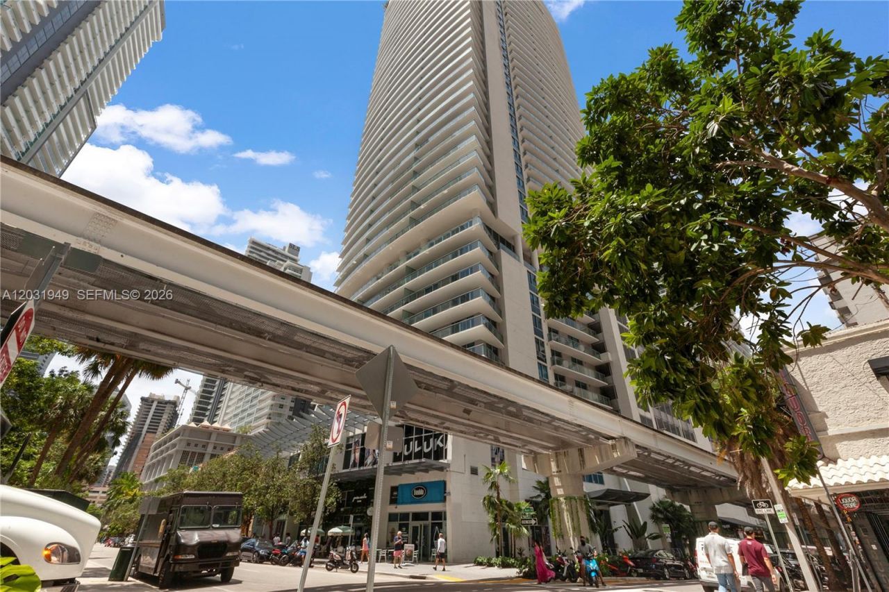 1100 S Miami Ave , Unit 3810, Miami, FL 33130 Photo