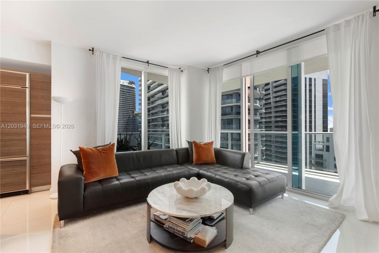 1100 S Miami Ave , Unit 3810, Miami, FL 33130 Photo