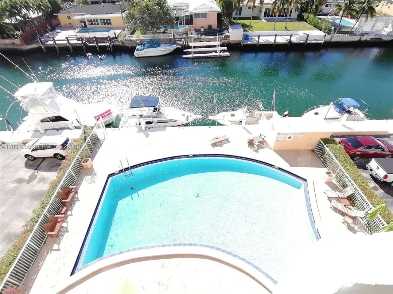 2020 NE 135th St , Unit 506, North Miami, FL 33181 Photo