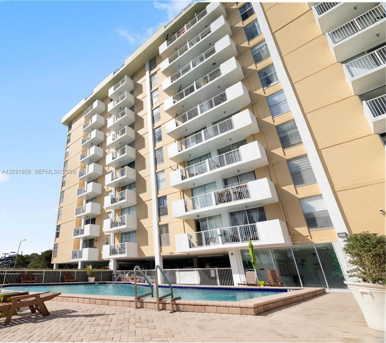 2020 NE 135th St, Unit 506, North Miami, FL 33181 Photo