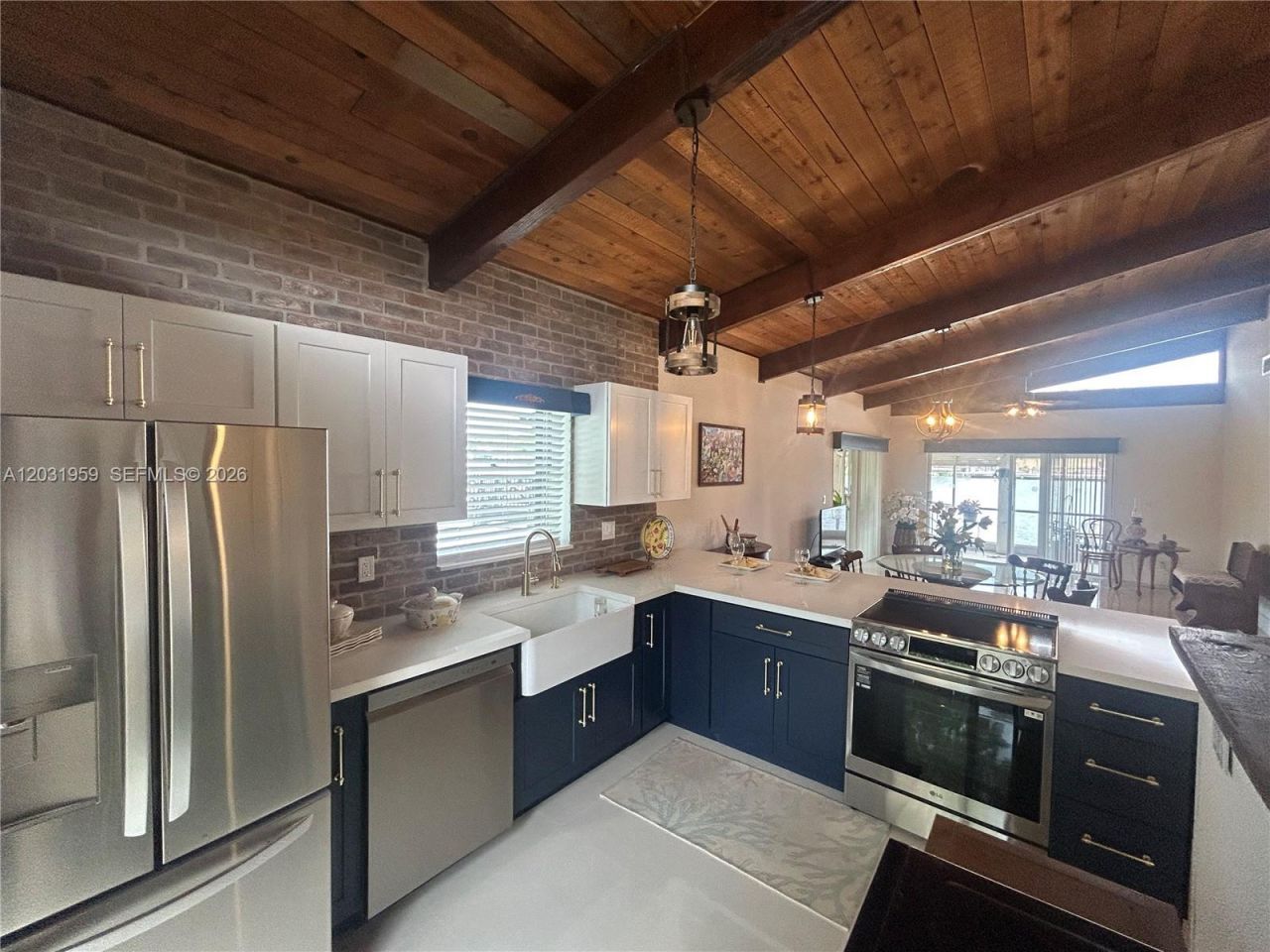322 Briarwood Cir , Unit 1-17, Hollywood, FL 33024 Photo