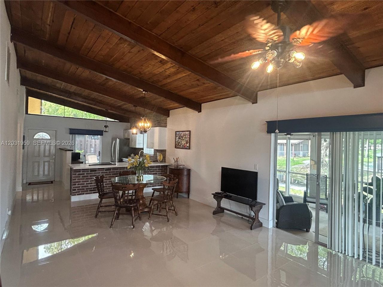 322 Briarwood Cir , Unit 1-17, Hollywood, FL 33024 Photo