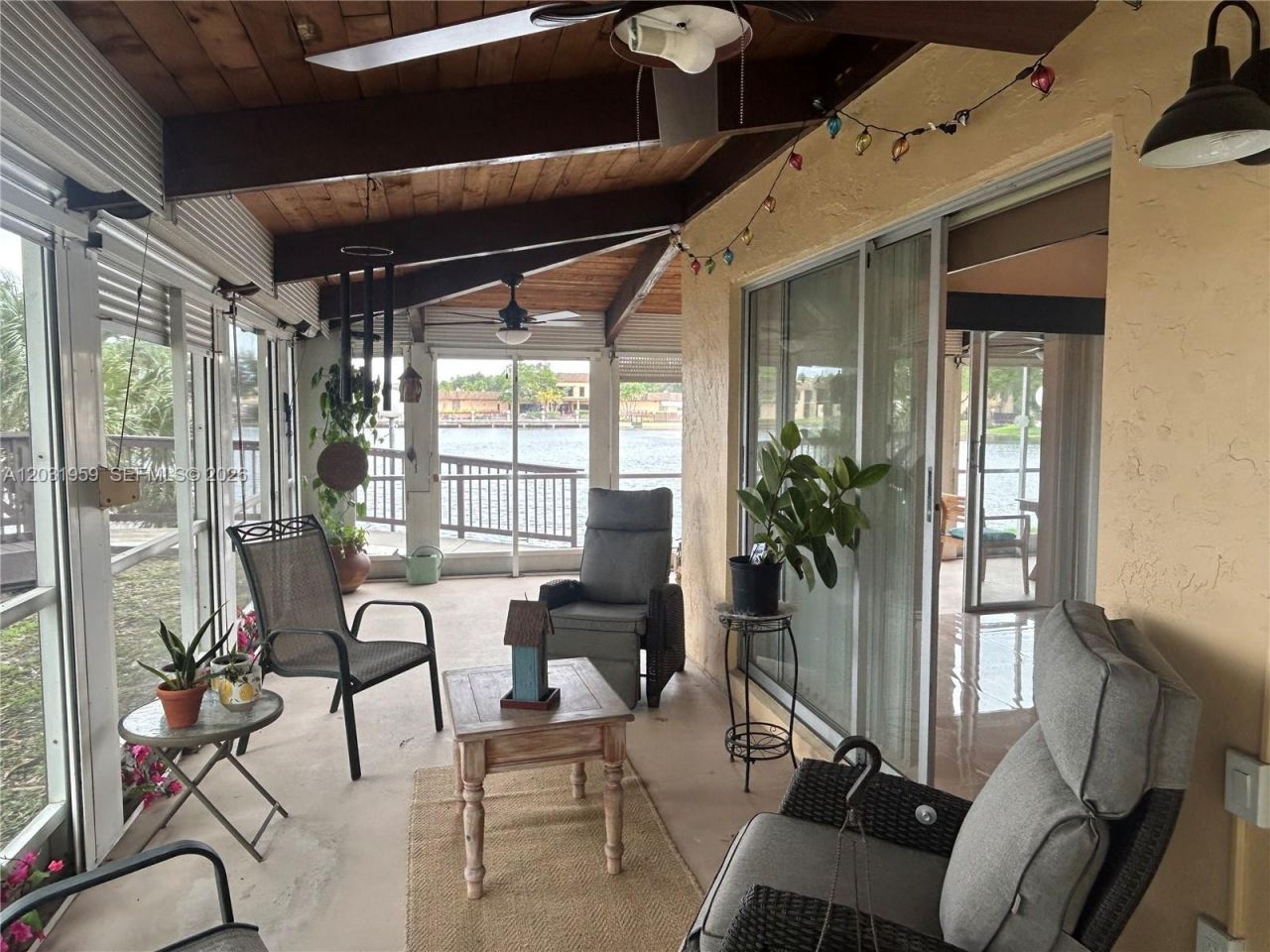 322 Briarwood Cir , Unit 1-17, Hollywood, FL 33024 Photo