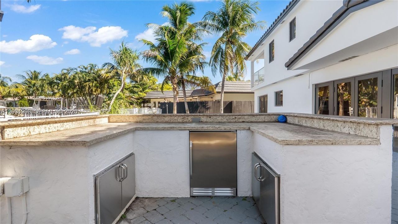 2445 SE 8th St , Pompano Beach, FL 33062 Photo