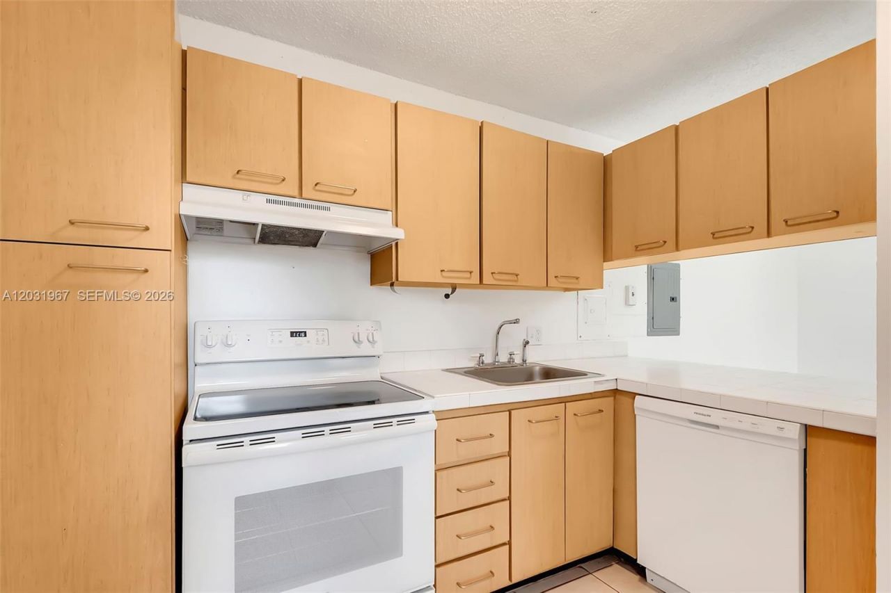 13787 SW 66th St , Unit 254D, Miami, FL 33183 Photo