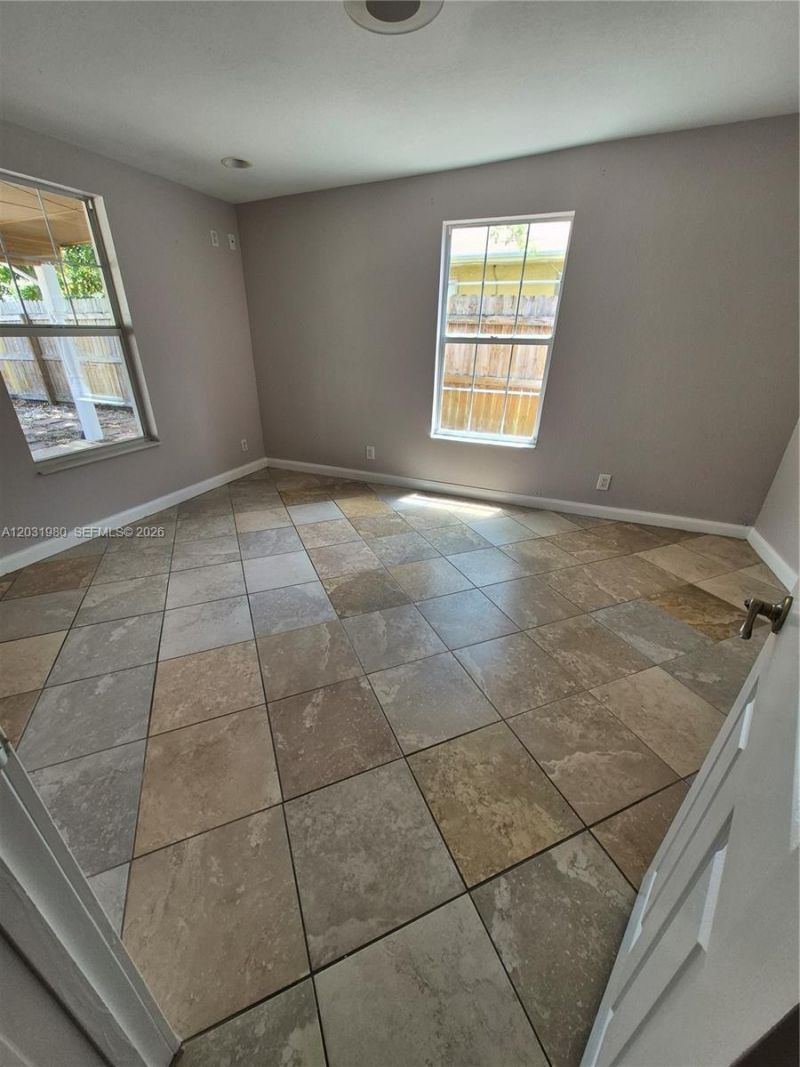 5653 Coconut Rd , Palm Beach, FL 33413 Photo
