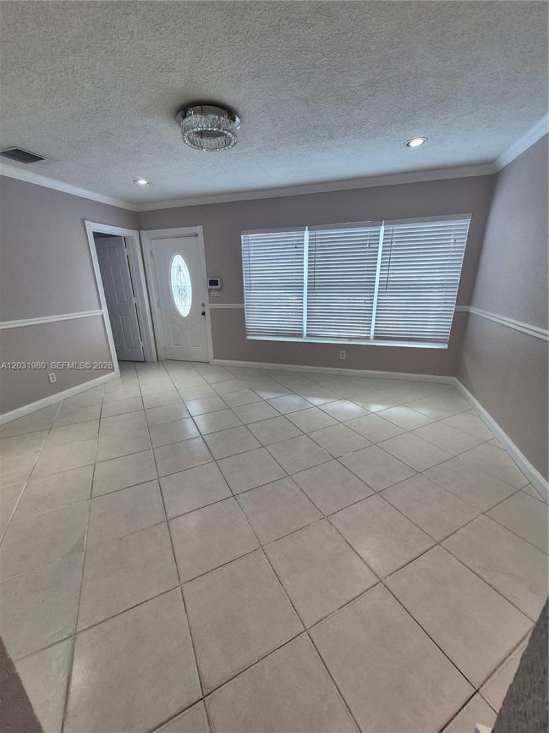 5653 Coconut Rd , Palm Beach, FL 33413 Photo