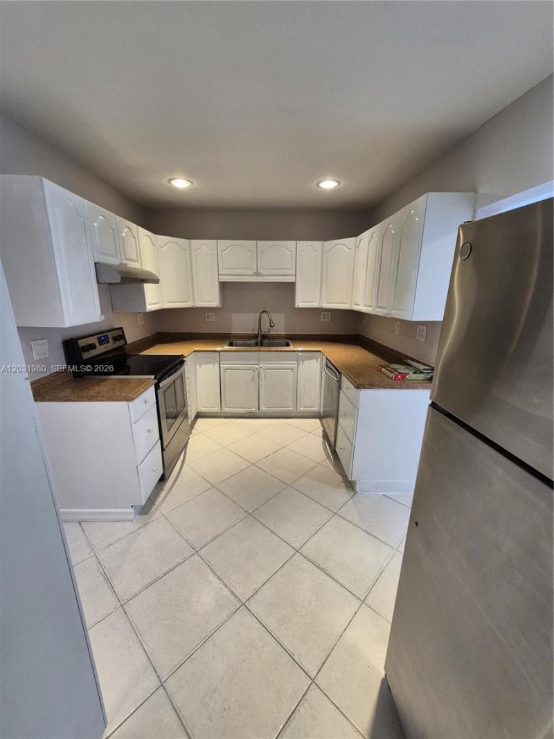 5653 Coconut Rd , Palm Beach, FL 33413 Photo