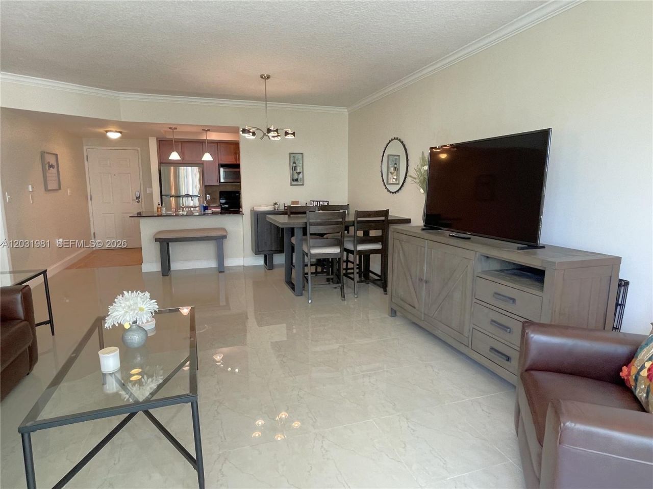 2000 N Bayshore Dr, Unit 525, Miami, FL 33137 Photo