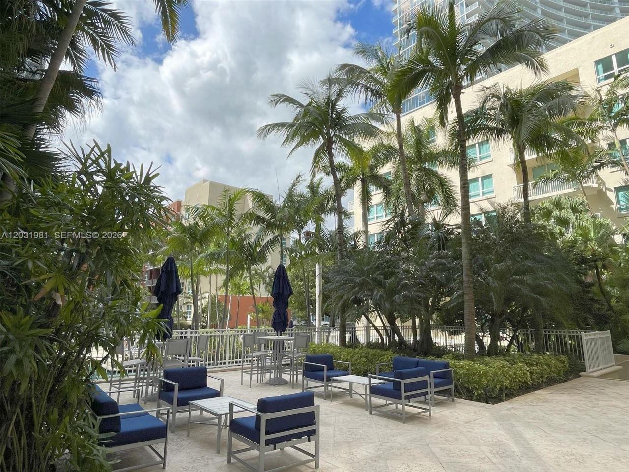 2000 N Bayshore Dr, Unit 525, Miami, FL 33137 Photo
