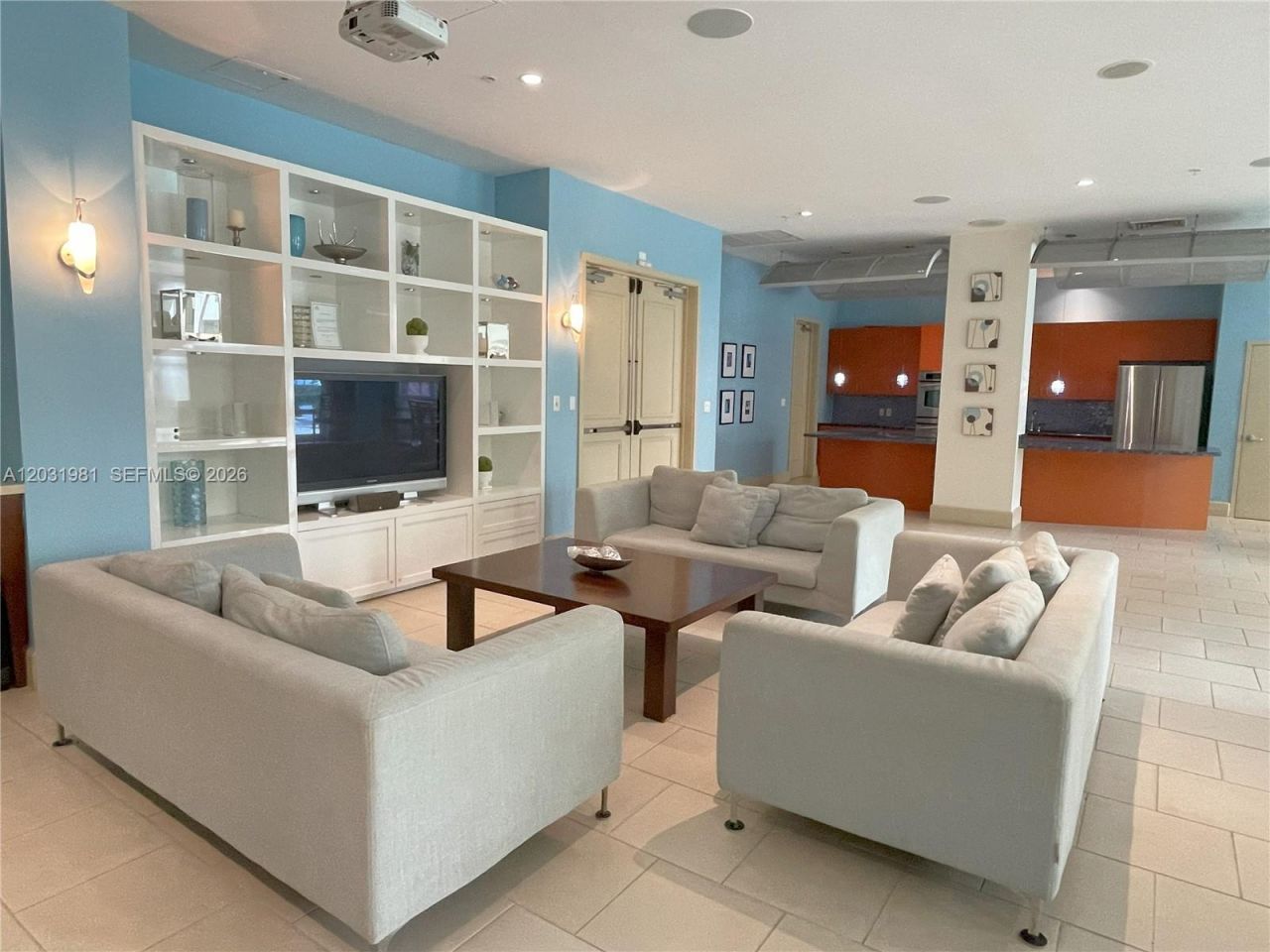 2000 N Bayshore Dr, Unit 525, Miami, FL 33137 Photo