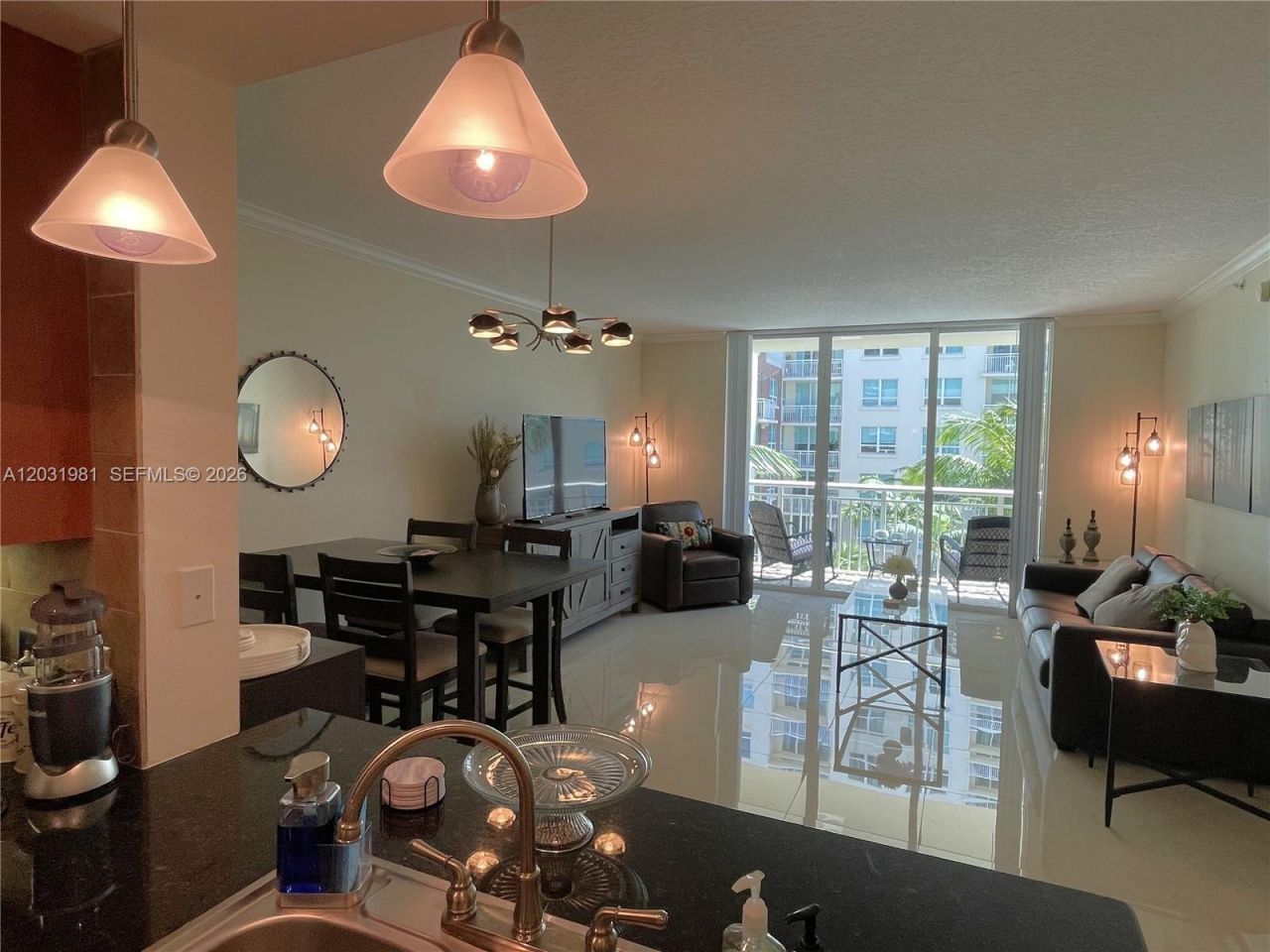 2000 N Bayshore Dr, Unit 525, Miami, FL 33137 Photo