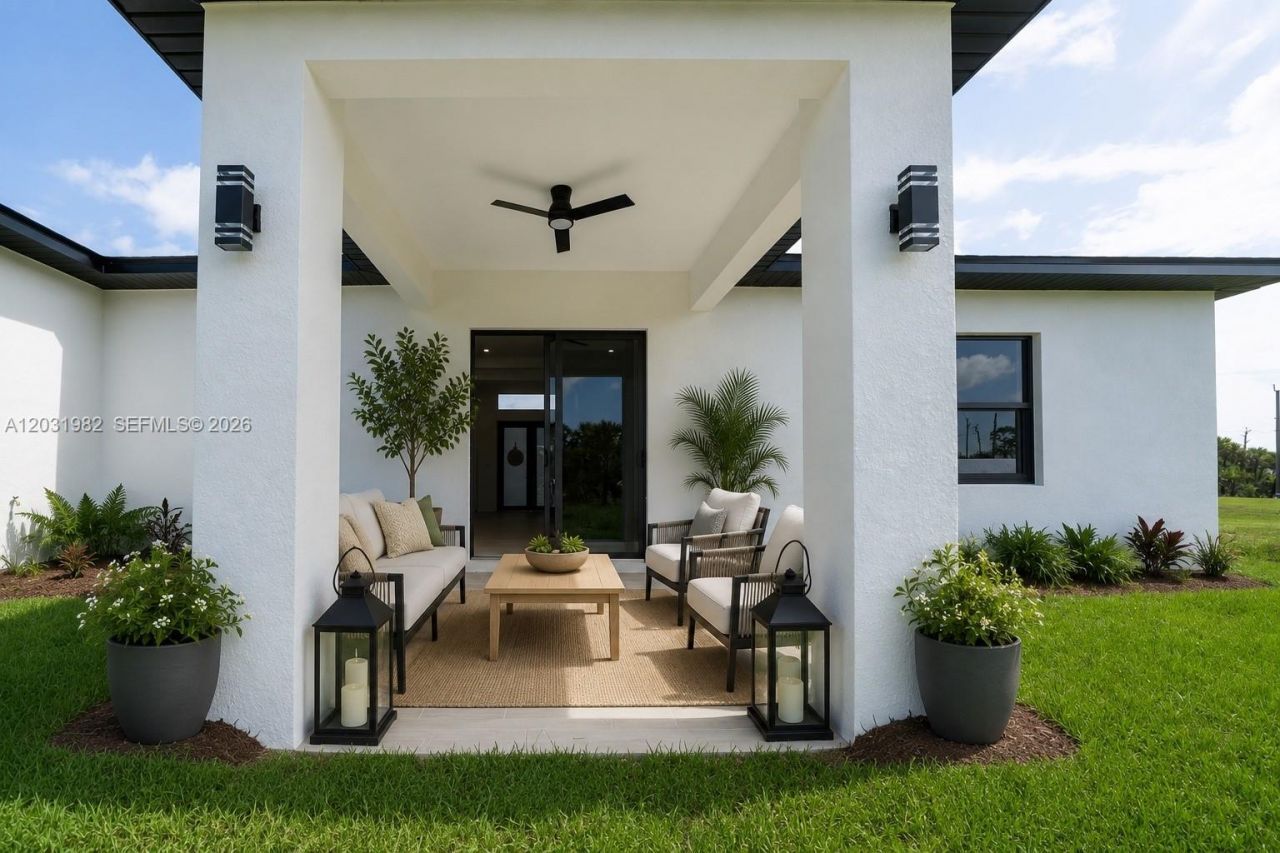 2622 22 Avenue Se, Naples, FL 34117 Photo