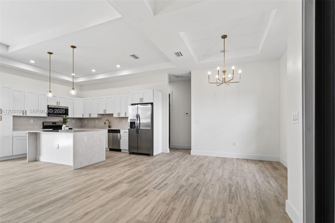 2622 22 Avenue Se, Naples, FL 34117 Photo