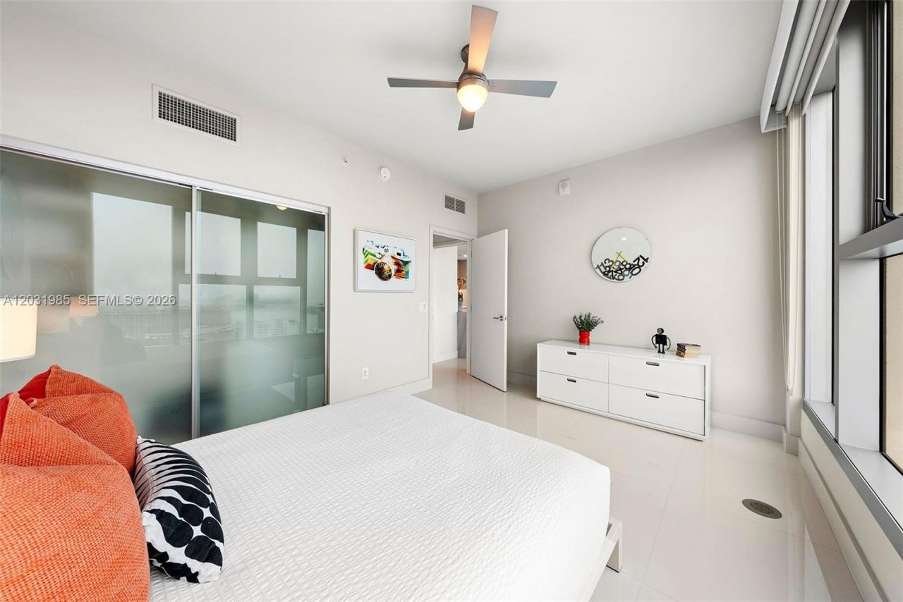 6899 Collins Ave , Unit 1903, Miami Beach, FL 33141 Photo