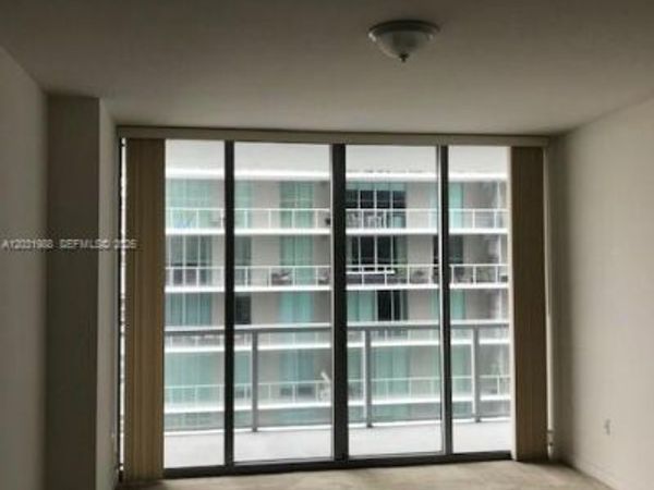 79 SW 12th St, Unit 3109-S, Miami, FL 33130