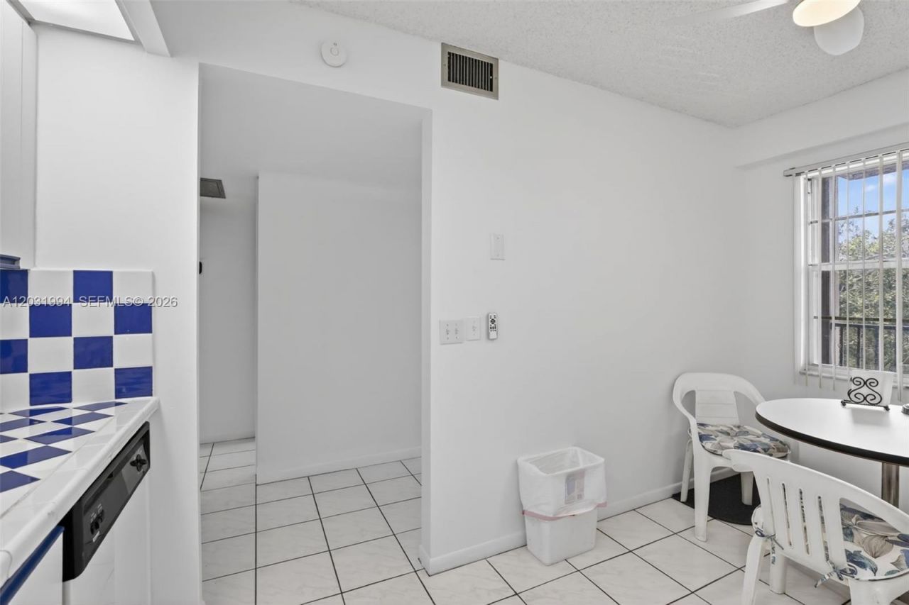 1200 SW 125th Ave , Unit 410L, Pembroke Pines, FL 33027 Photo
