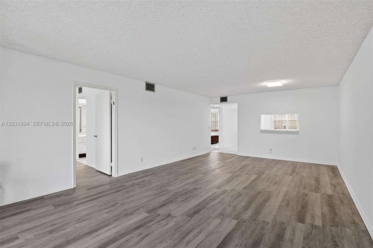 1200 SW 125th Ave , Unit 410L, Pembroke Pines, FL 33027 Photo