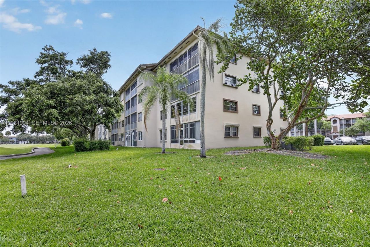 1200 SW 125th Ave , Unit 410L, Pembroke Pines, FL 33027 Photo