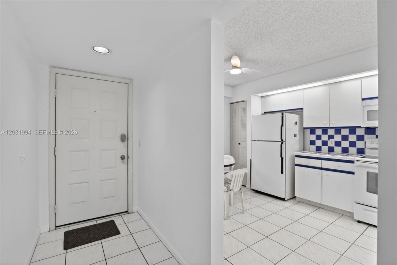 1200 SW 125th Ave , Unit 410L, Pembroke Pines, FL 33027 Photo