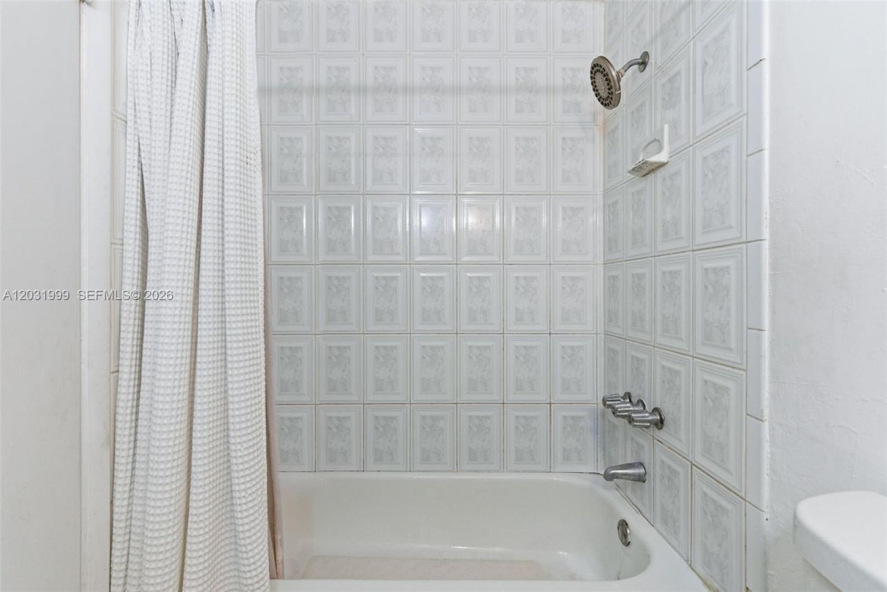 4726 SW 67th Ave , Unit F6, Miami, FL 33155 Photo