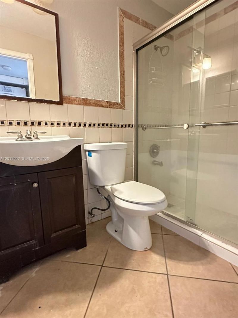 851 NE 207th Ter , Unit 6-202, Miami, FL 33179 Photo