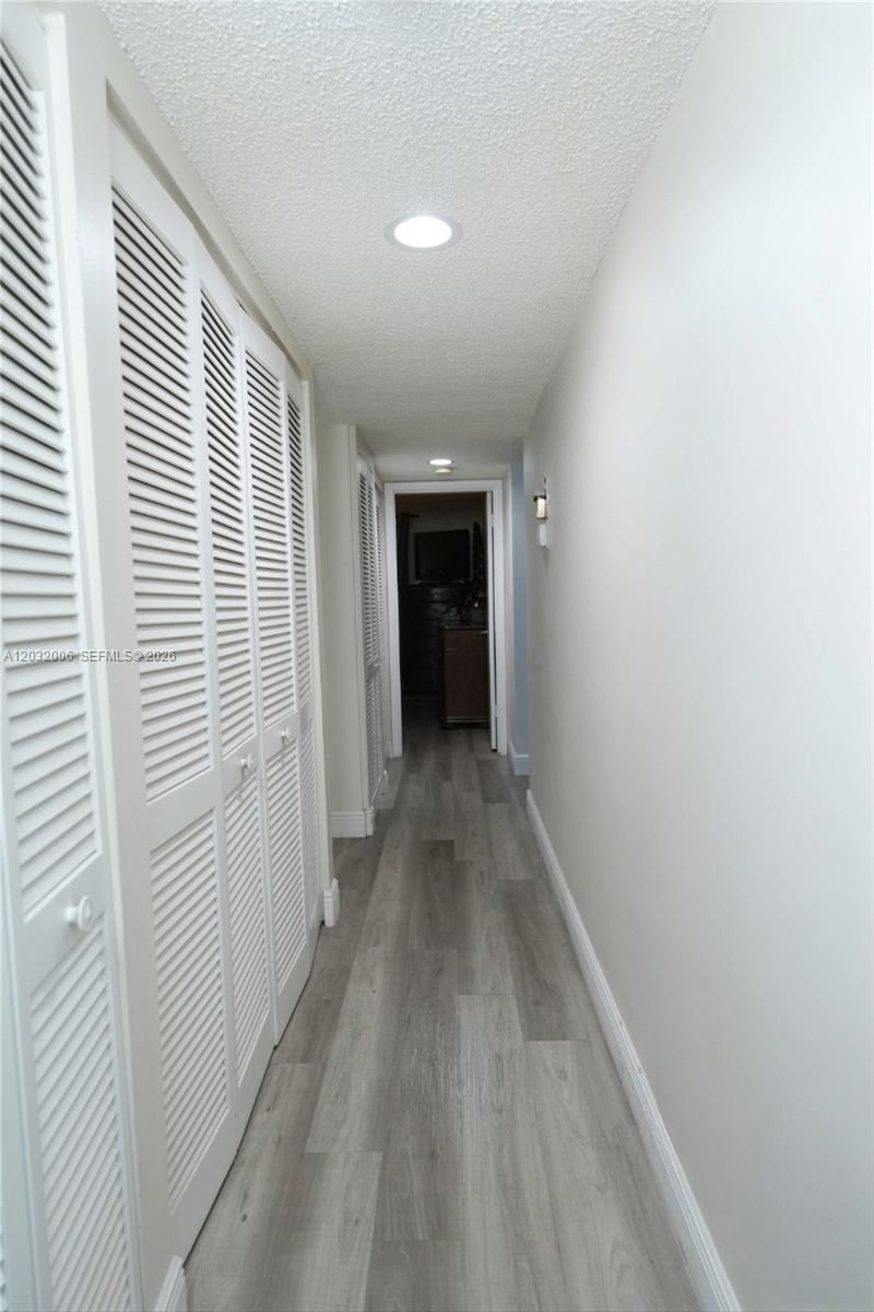 16051 Blatt Blvd , Unit 401, Weston, FL 33326 Photo