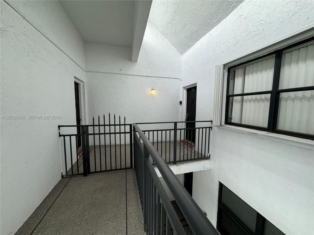 16051 Blatt Blvd , Unit 401, Weston, FL 33326 Photo