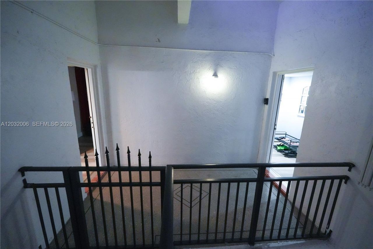 16051 Blatt Blvd , Unit 401, Weston, FL 33326 Photo