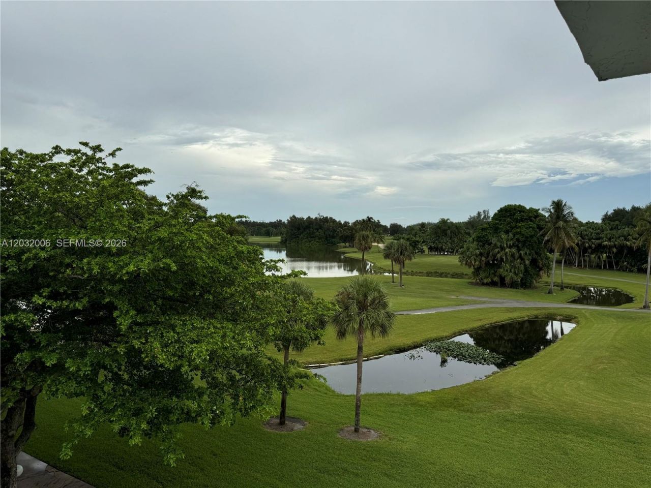 16051 Blatt Blvd , Unit 401, Weston, FL 33326 Photo