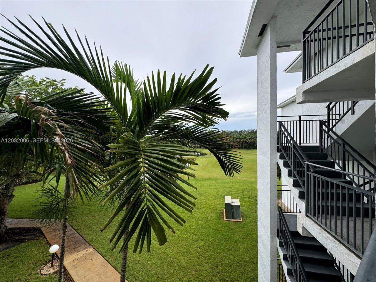 16051 Blatt Blvd , Unit 401, Weston, FL 33326 Photo