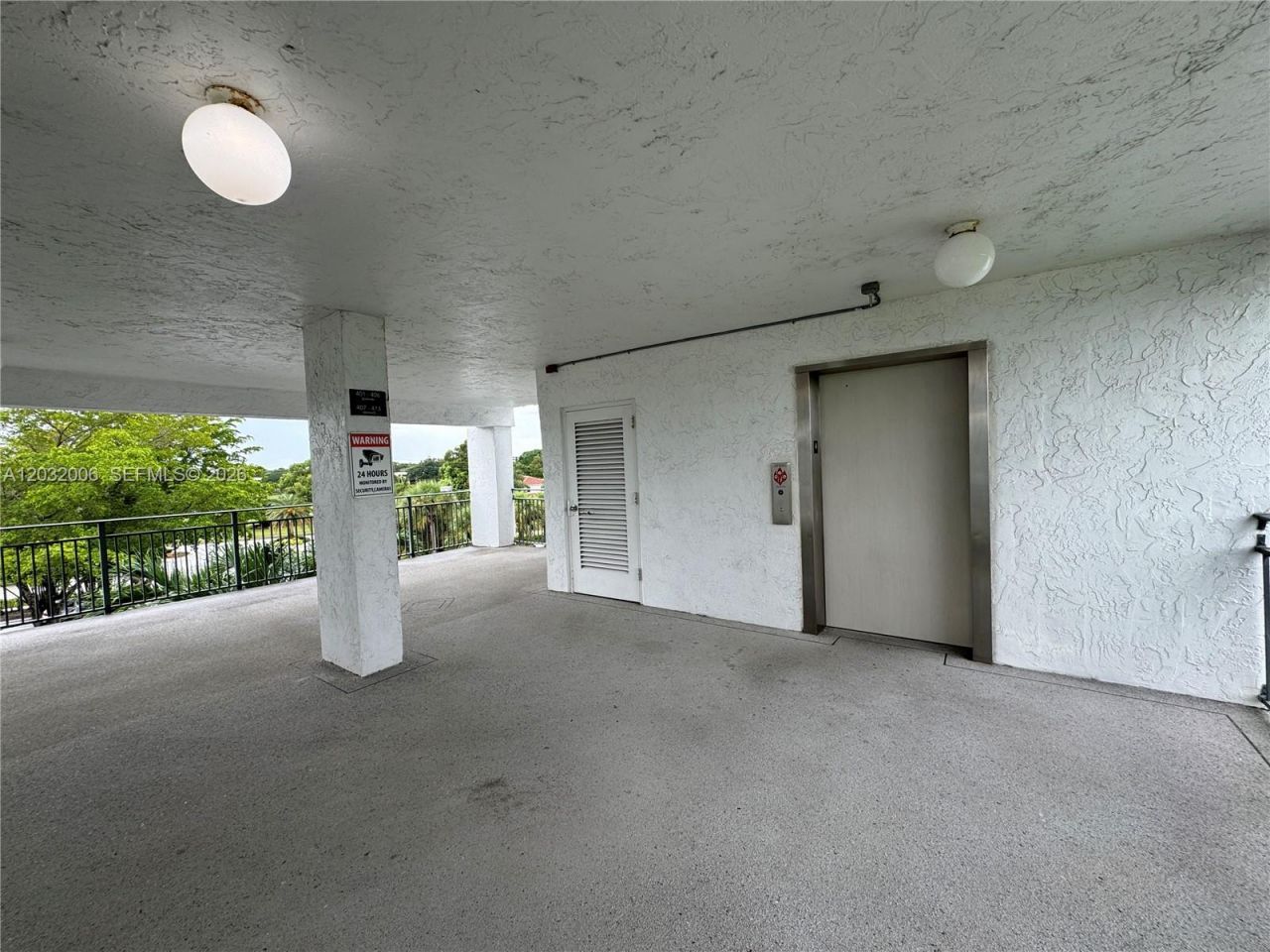 16051 Blatt Blvd , Unit 401, Weston, FL 33326 Photo