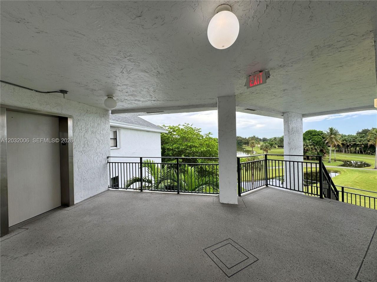 16051 Blatt Blvd , Unit 401, Weston, FL 33326 Photo
